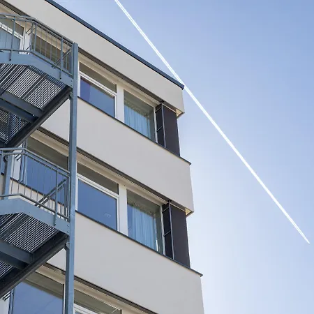 AMH Airport-Messe-Hotel Stuttgart-2
