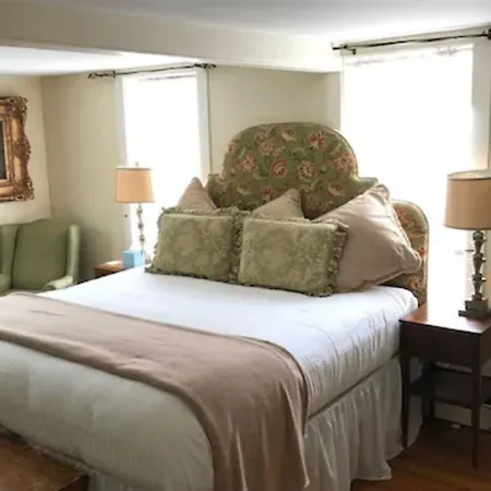 Admiral Farragut Inn-2
