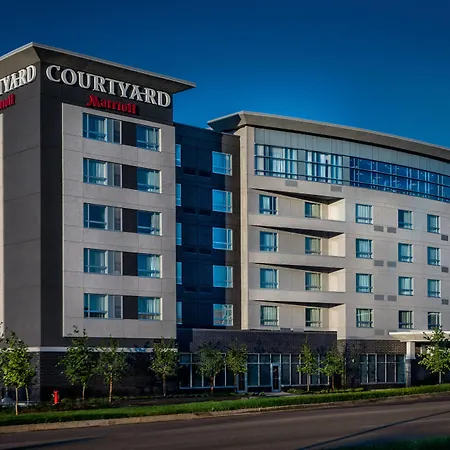 Courtyard By Marriott Winnipeg Airport-3