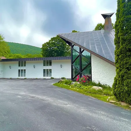 Toll Road Inn-3