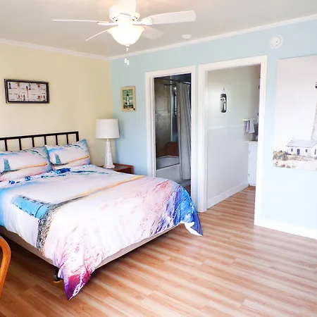 Shoreline Cottages-2