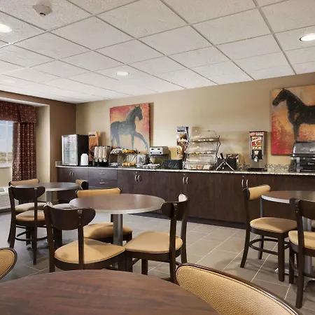 Microtel Inn And Suites Pecos-2