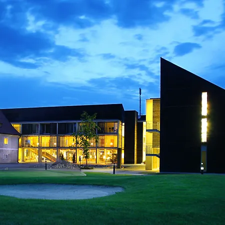 Waldsee Golf-Resort-3