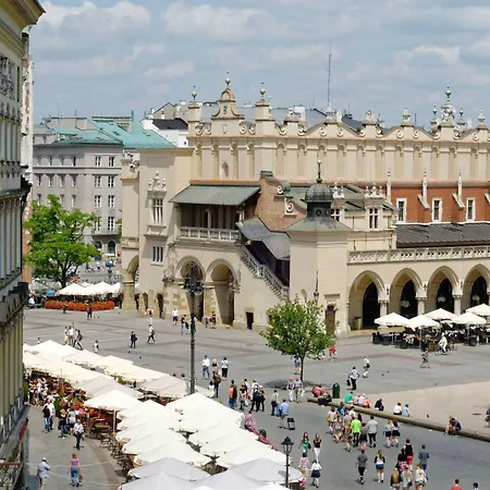 Krakow For You Main Square Apartments-3