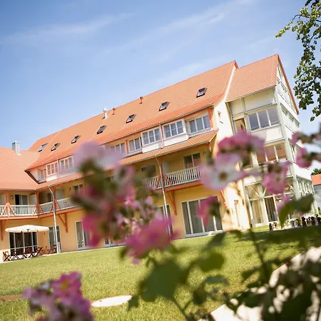 JUFA Hotel Nördlingen-2