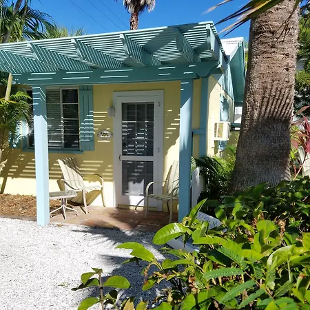 Cedar Cove Resort & Cottages-3