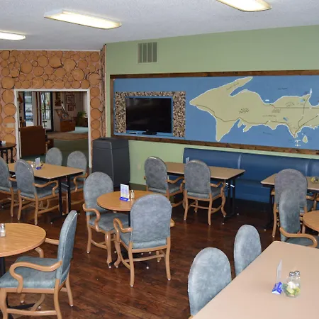 Cedar Hill Lodge-3