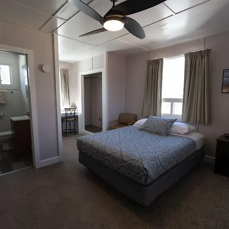Austin'S Chuckwagon Motel-3