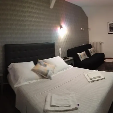 Lhotel-2