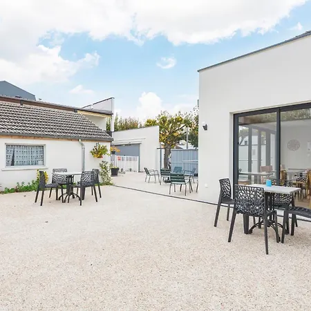 Logis Hotel Au Tambour-2