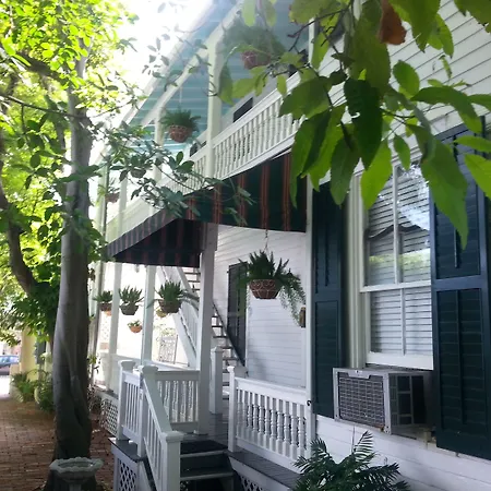 Casa 325 Guesthouse-3