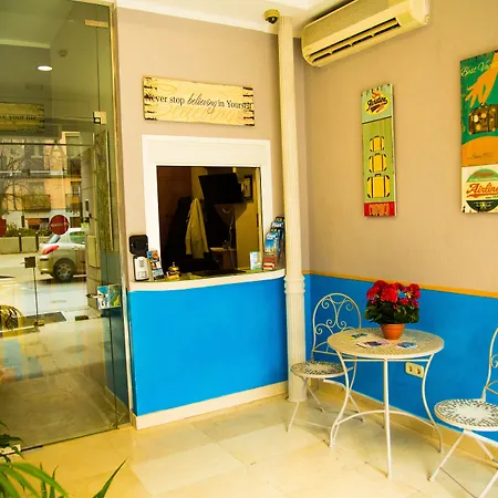 Hostal Montaloya-3