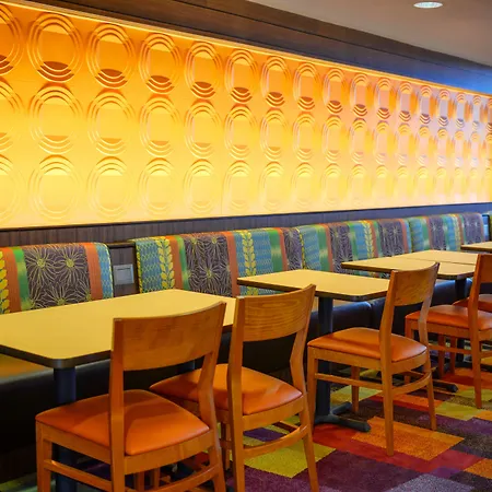 Fairfield Inn And Suites Canton South-2