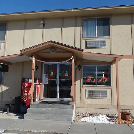 Budget Motel - Delta, Utah-2