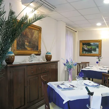 Hotel Caggiari-2