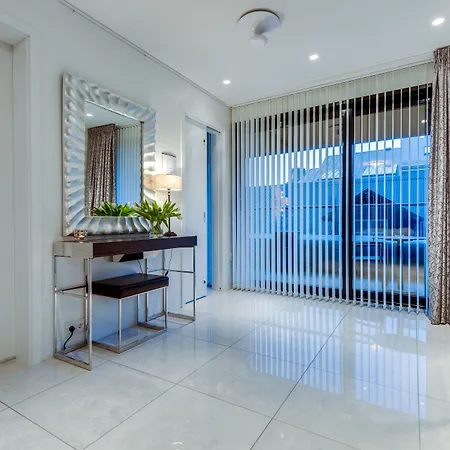 Black Pearl Apartment Hotel-2