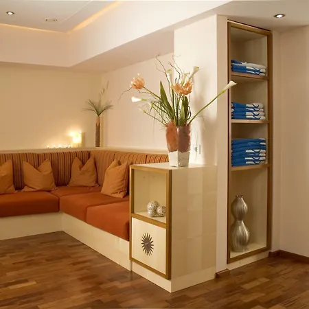 Hotel Alpina-2