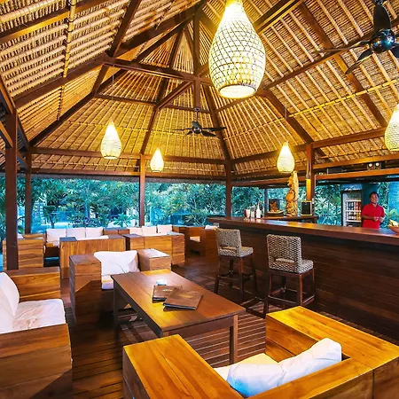 Sukanusa Luxury Huts-2