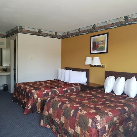 Clark'S Beach Motel-3