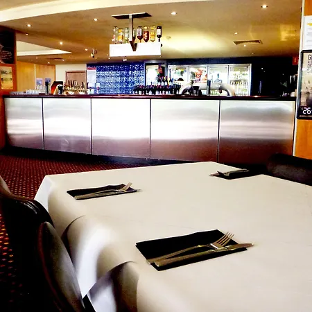Lockleys Hotel-2