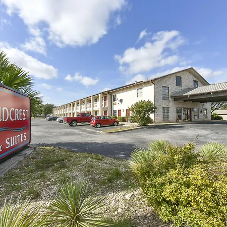Windcrest Inn And Suites-3