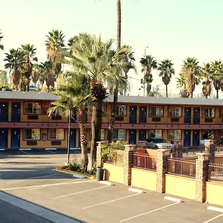 Orange Show Inn-2