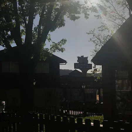 Caboose Motel & Gift Shop-2