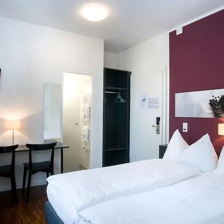 Hotel Hottingen - Near Old Town And Lake-2