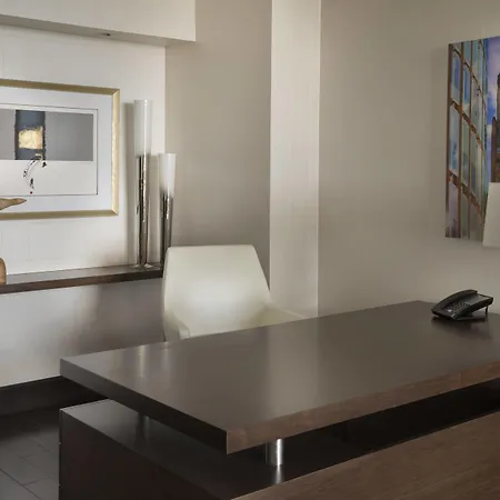 Buffalo Marriott At Lecom Harborcenter-3