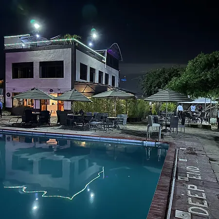 67 Airport Hotel Nairobi-2