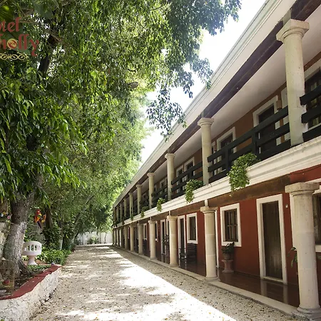 Hotel Holly-3