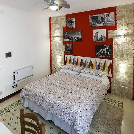 Antico Borgo - Romantic Rooms in Medieval Erice-2