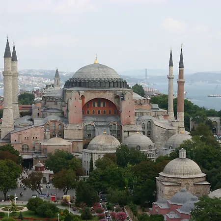 Monarch Hotel Istanbul-3