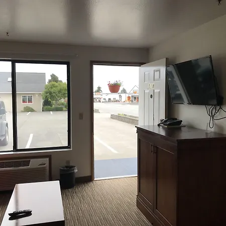 Sundowner Motel Sequim-3