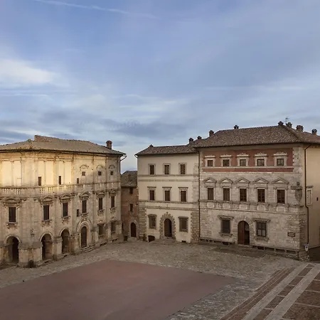 Palazzo Nobile di San Donato-3