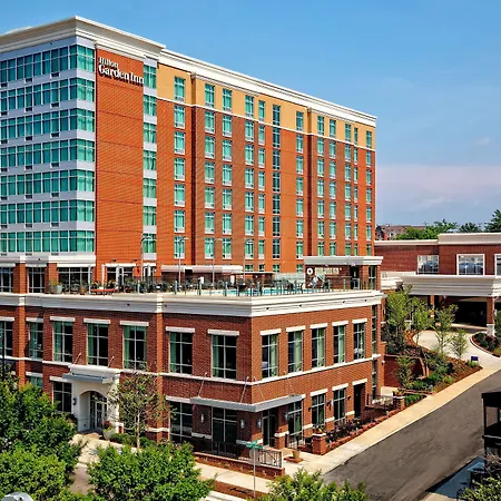 Hilton Garden Inn Nashville Downtown Convention Center-3