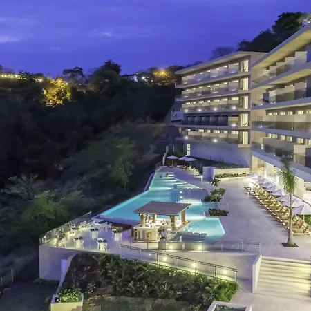 Wyndham Tamarindo-3