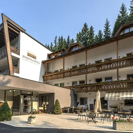 Hotel Rosengarten-2