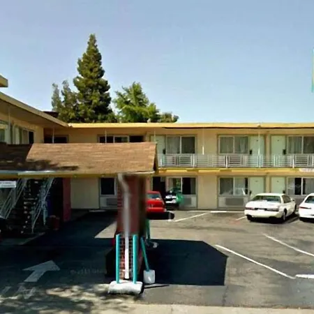 Highlander Motel-3