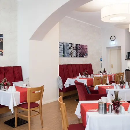 Hotel Deutsches Haus-3