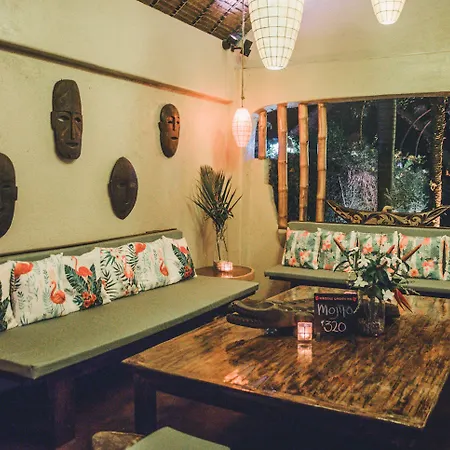Hibiscus Garden Inn-3