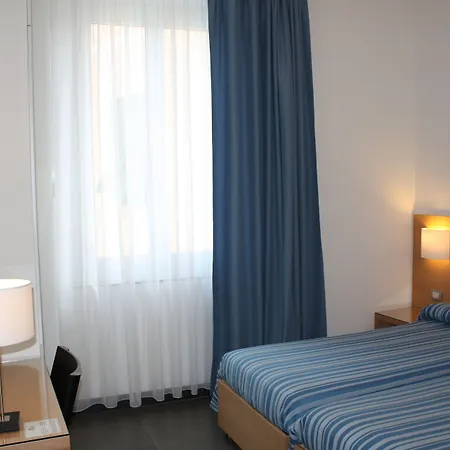 Hotel Genova-2