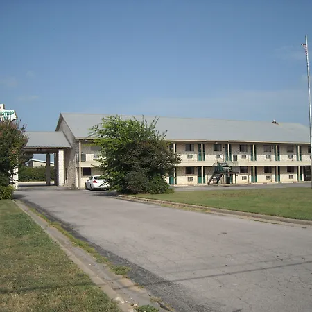 Bastrop Inn-2