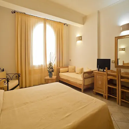 Hotel Libyssonis-3