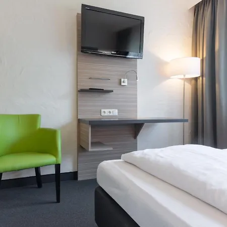 Hotel Sonnenhof Pleinfeld-3