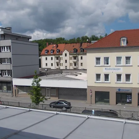 Hotel Im Bahnhof-3