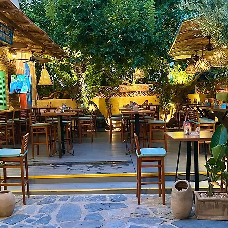 Hotel Kostis-3
