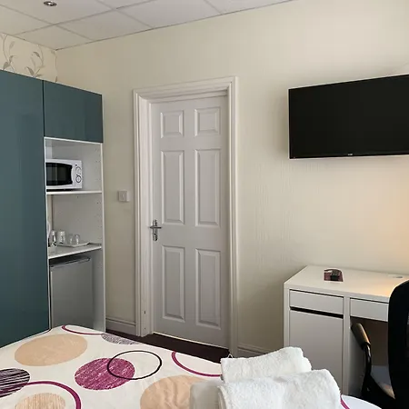 Austins Guest House-2
