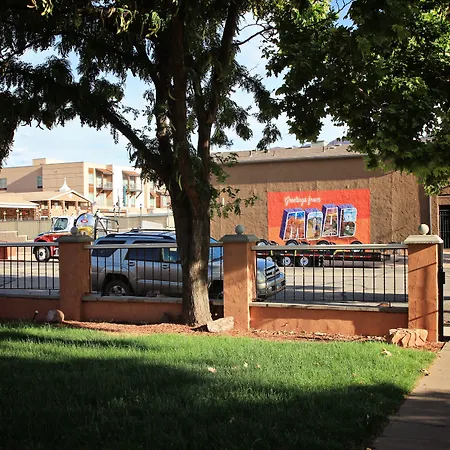 Bowen Motel-3
