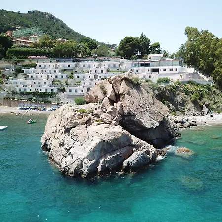 Blue Bay-3